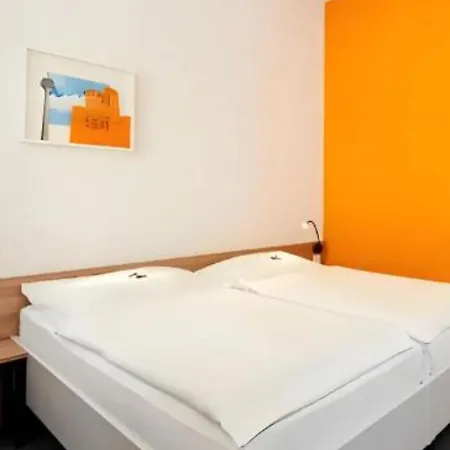 Townhouse 3* 뒤셀도르프