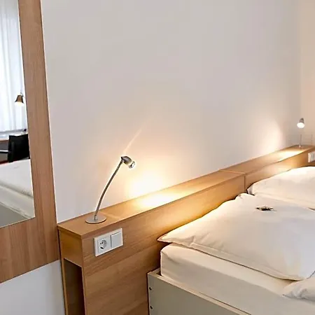 Townhouse 3* 뒤셀도르프