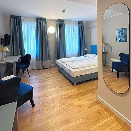 Townhouse 아파트호텔 뒤셀도르프