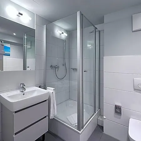Townhouse 3*