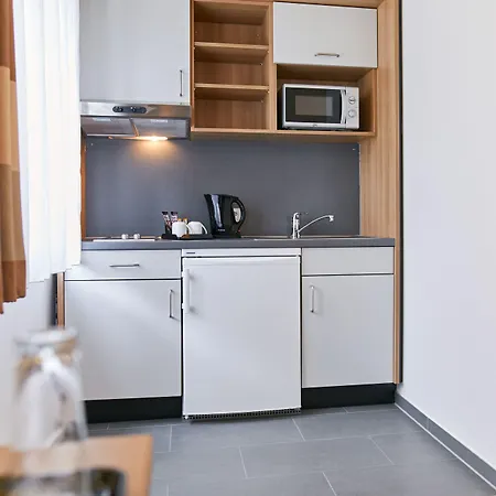 Townhouse 3* Дюссельдорф